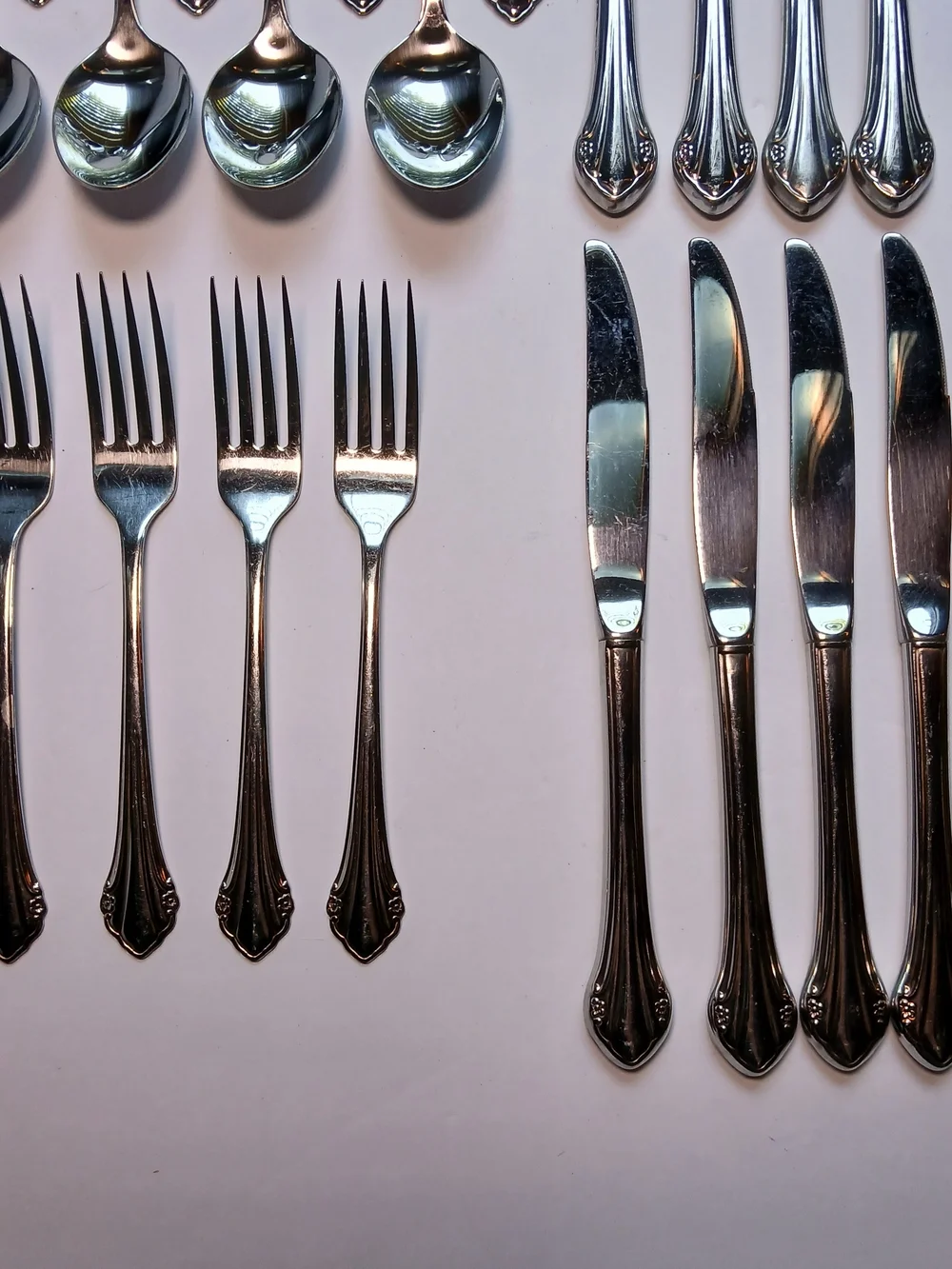 Oneida 36 piece